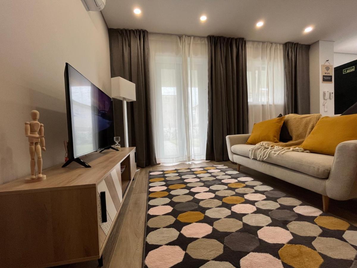 Village Guest House Арока Екстер'єр фото
